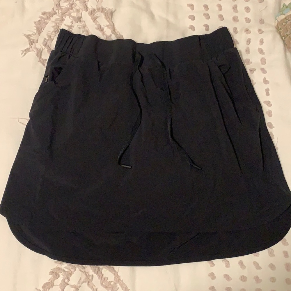 Black athletic wear tennis skort